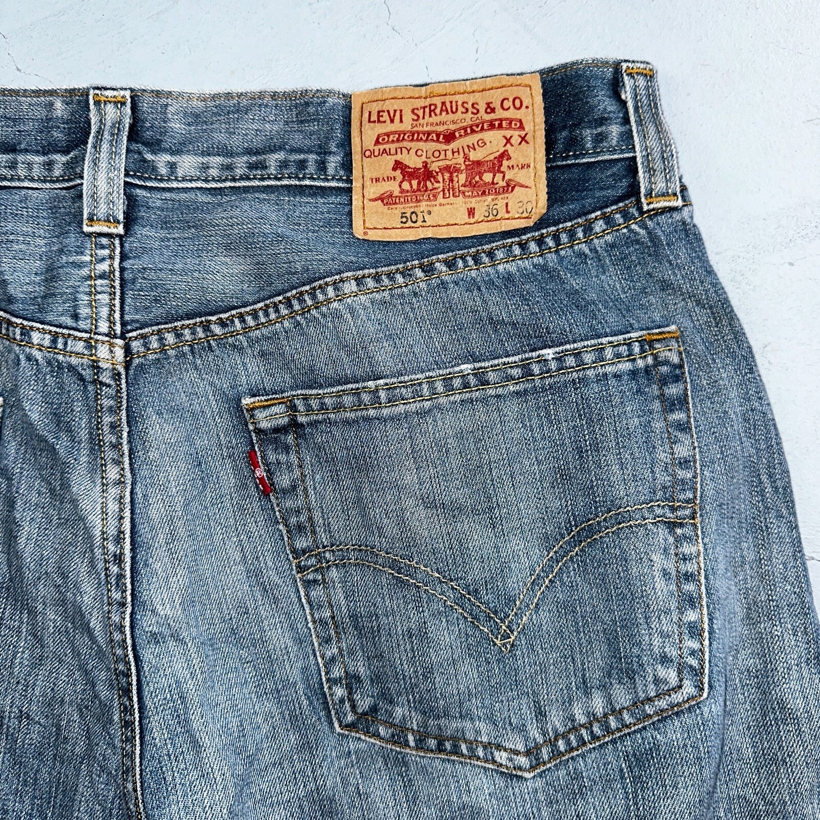 Levis 501 Vintage Y2K XX Straight Leg Jeans Blue Med Wash 36x30 Act 35x29