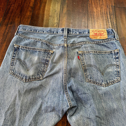 Levis 501 Vintage Y2K Straight Leg XX 2000s Jeans 36x32 Light Wash 36x30