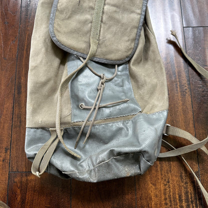 Millet Le Sherpa Mountain Hiking Rucksack Walter Bonatti 1950's Canvas Bag 50s