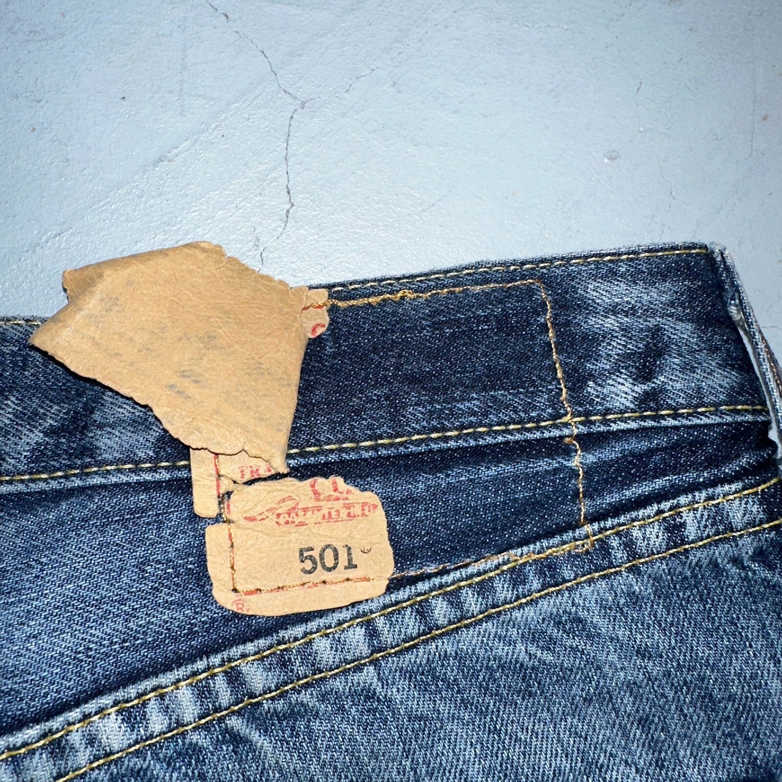 Levis 501 Vintage Y2K XX Straight Leg Jeans Blue Med Wash 33x34 Act 32x31