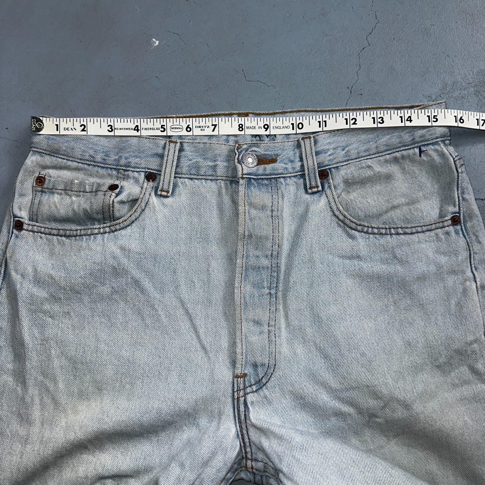 Levis 501 Vintage 90s USA XX Straight Leg Jeans Blue Light Wash 33x30 Act 31x29