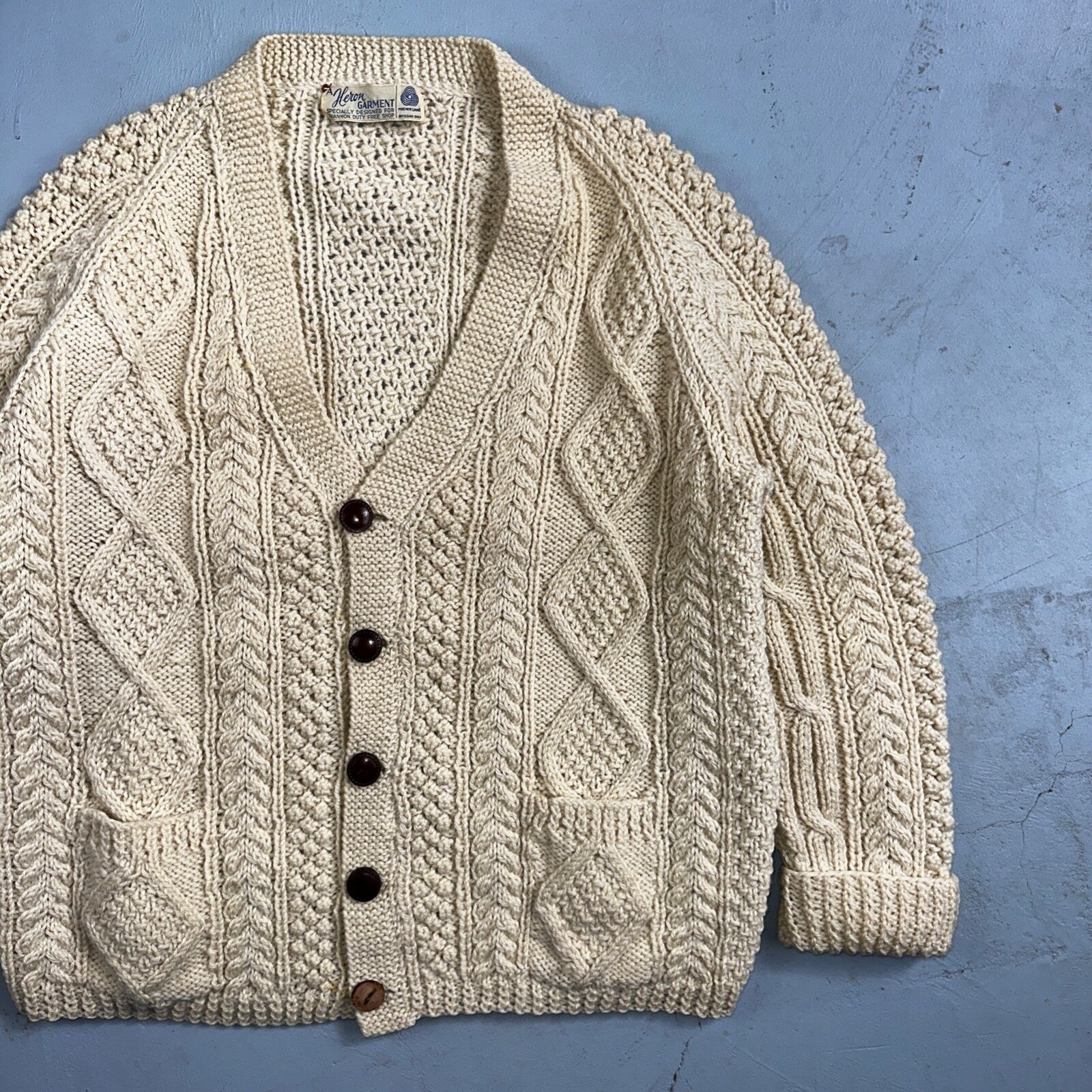 Heron Garment VTG 1970s Thick Ivory Pure Wool Cabled Cardigan Sweater 70s