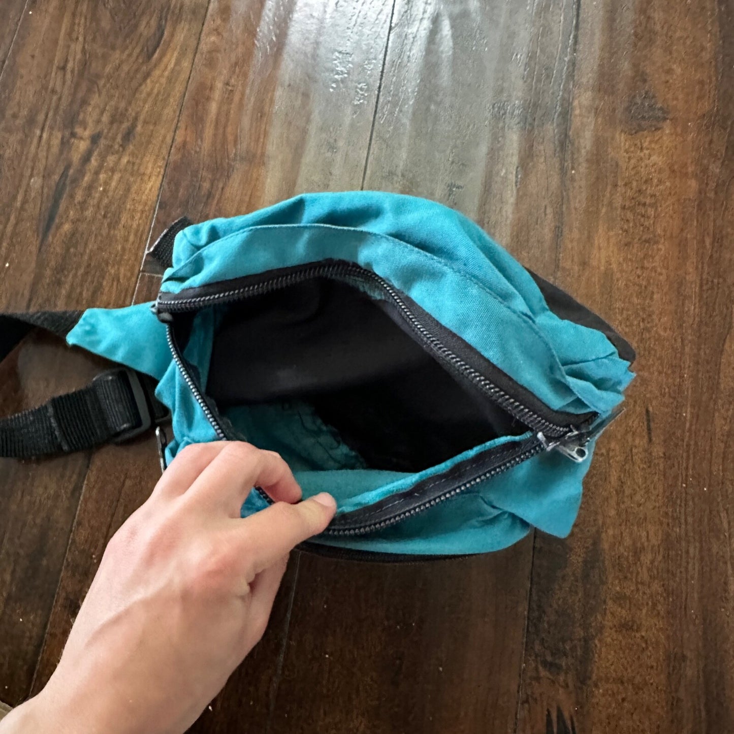 Vtg Large Blue Teal Fanny Waist Bag Pack Minimalistic Side 80s 90s Six Flags