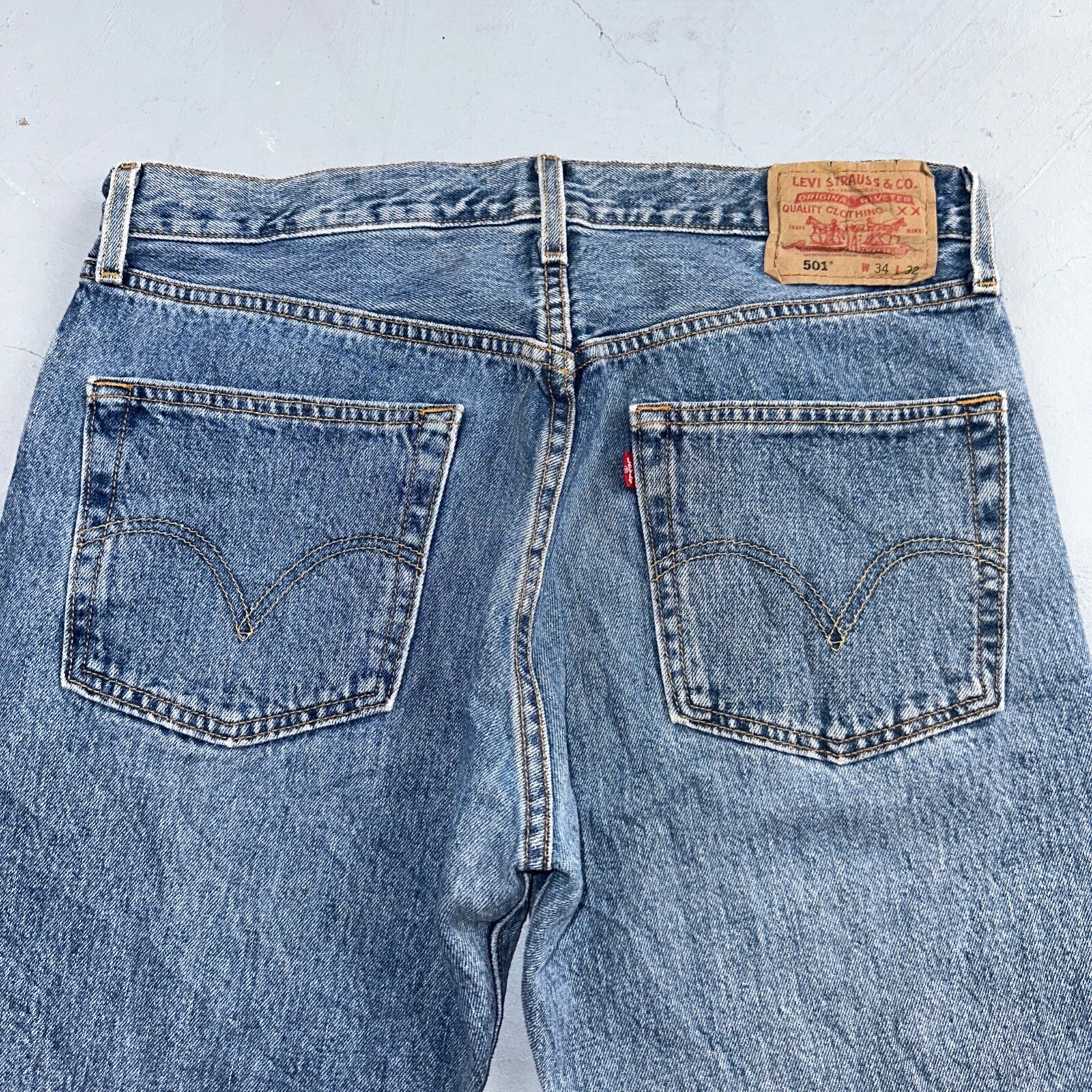 Levis 501 Vintage Y2K XX Straight Leg Jeans Blue 2003 Med Wash 34x32 Act 33x30