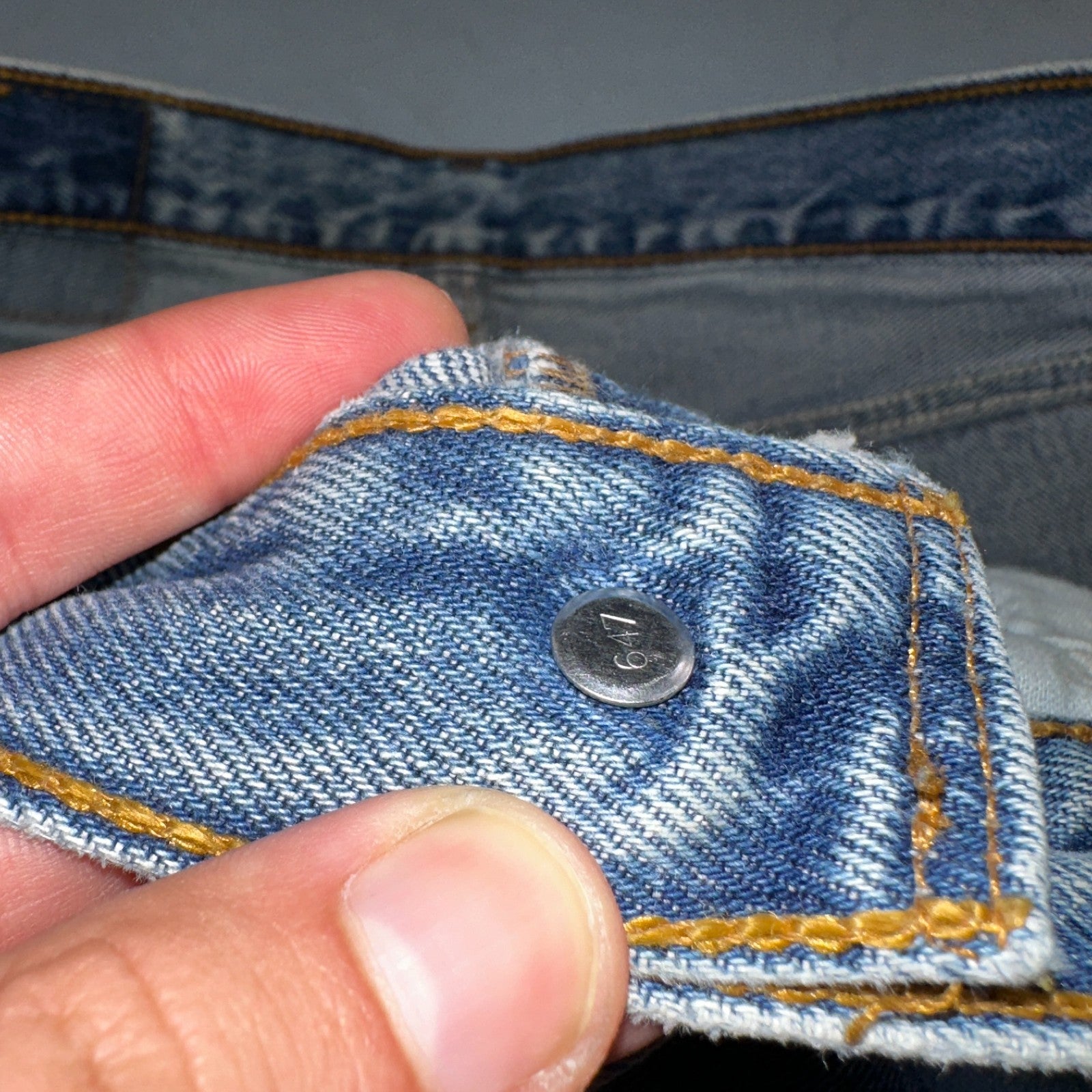 Levis 501 Vintage Y2K 90s XX Straight Leg Jeans Blue Light Wash 33x30 Act 32x29