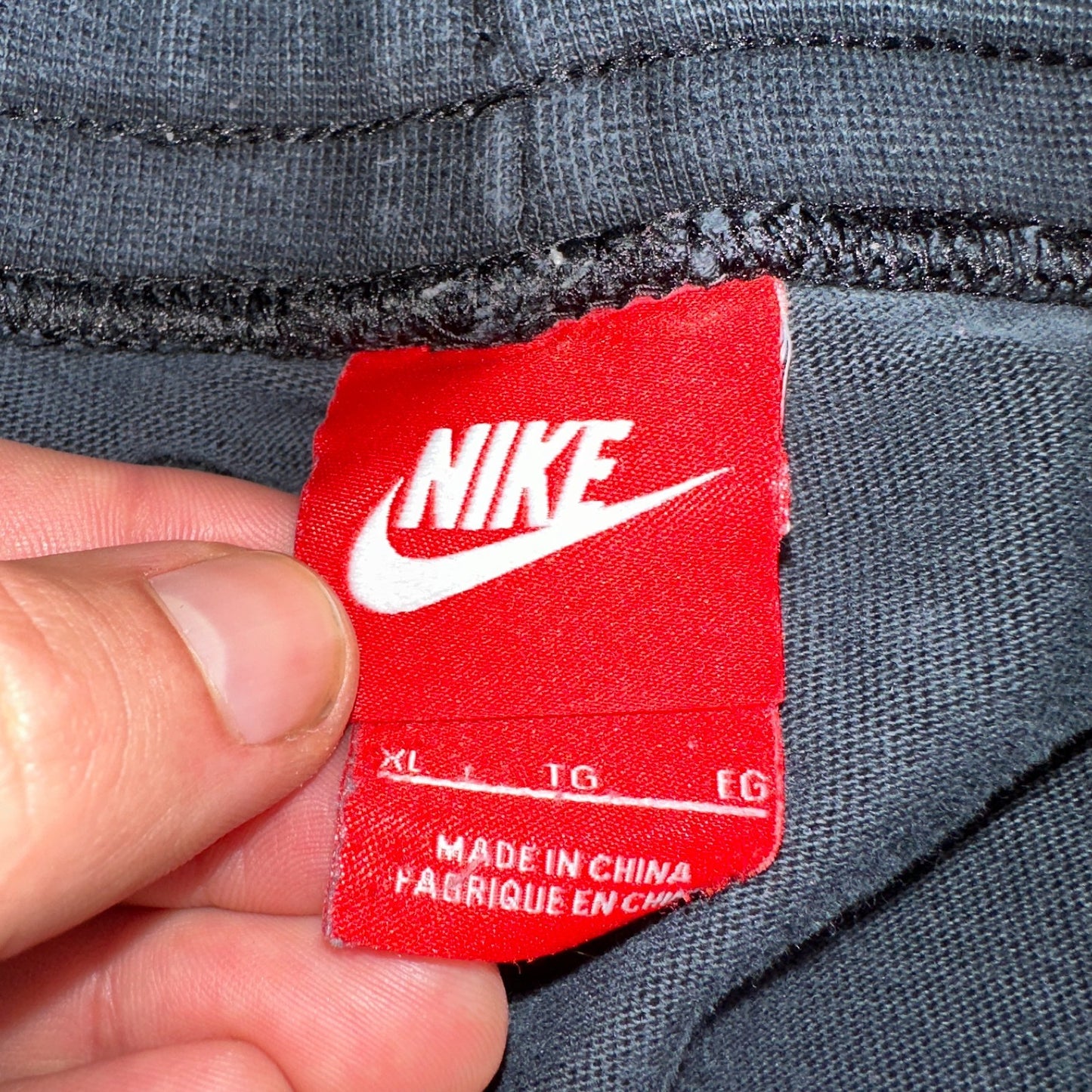 NIKE Air Pivot V3 Jogger Men's XL Sweat Pants Triple Black 728291-010