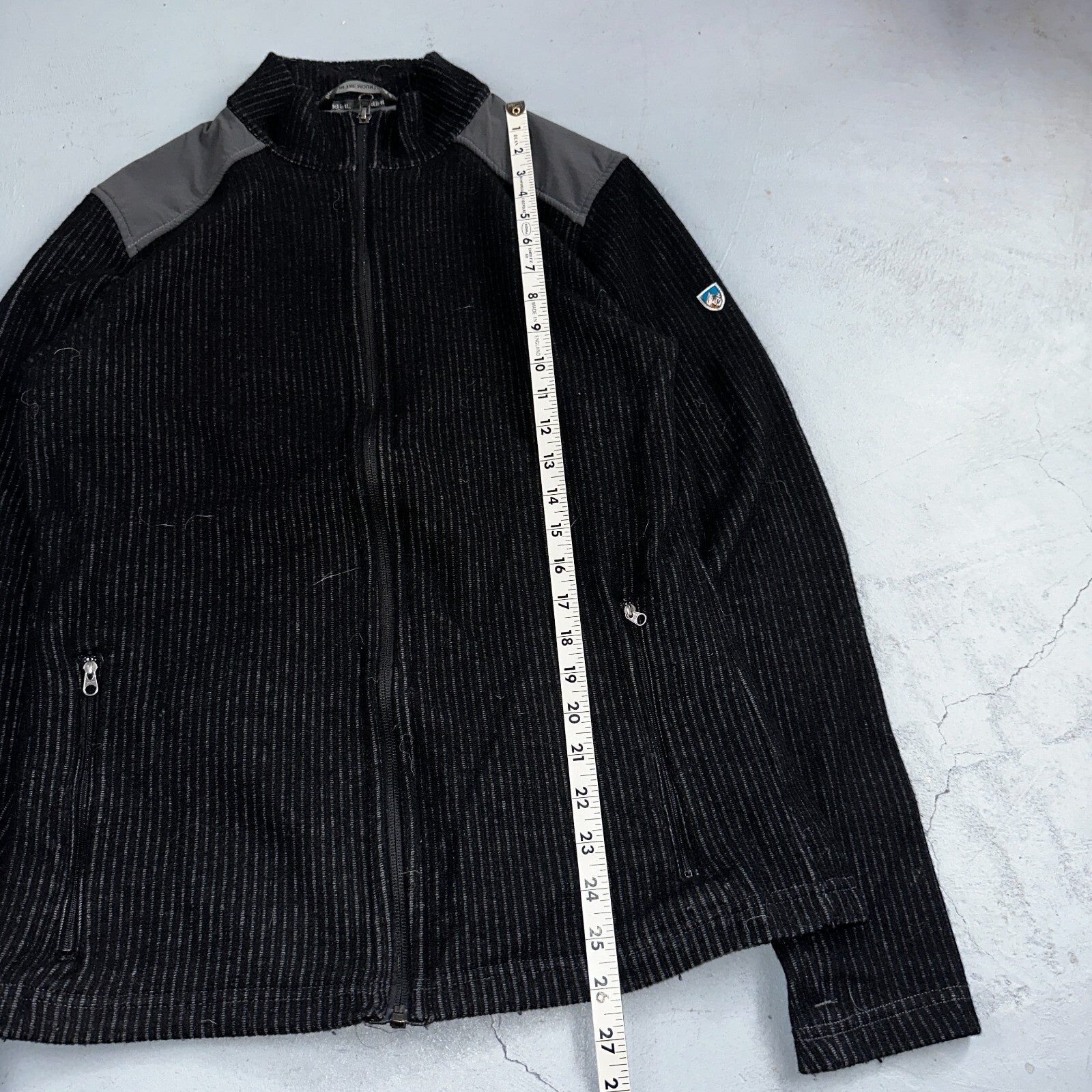 Kuhl Chianti Fleece Mens S Black Wool Blend 1/4 Zip Pullover Sweater Thumbholes