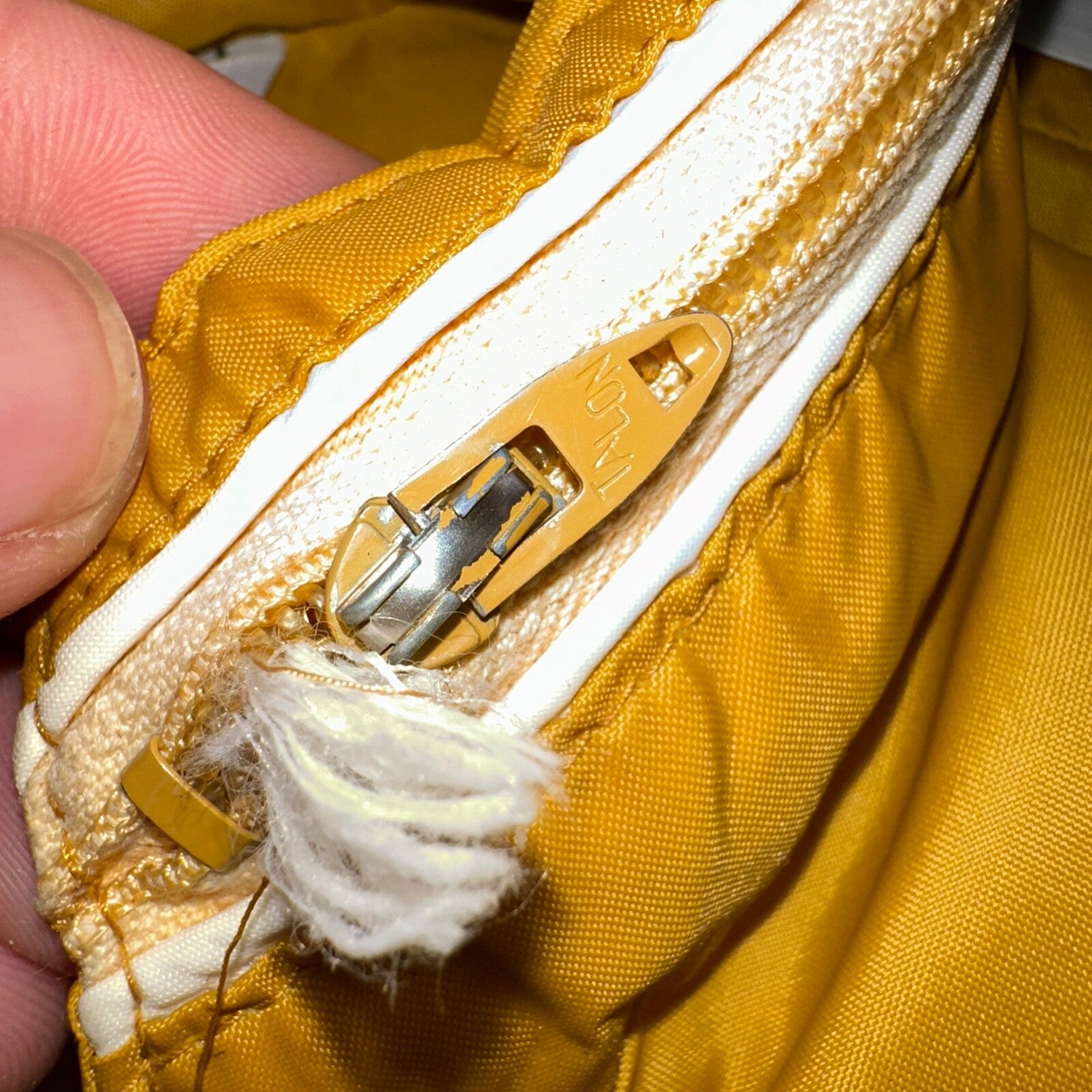 Pacific Trail 70s Vintage Yello Hooded Men Size S Mid Length Windbreaker Jacket