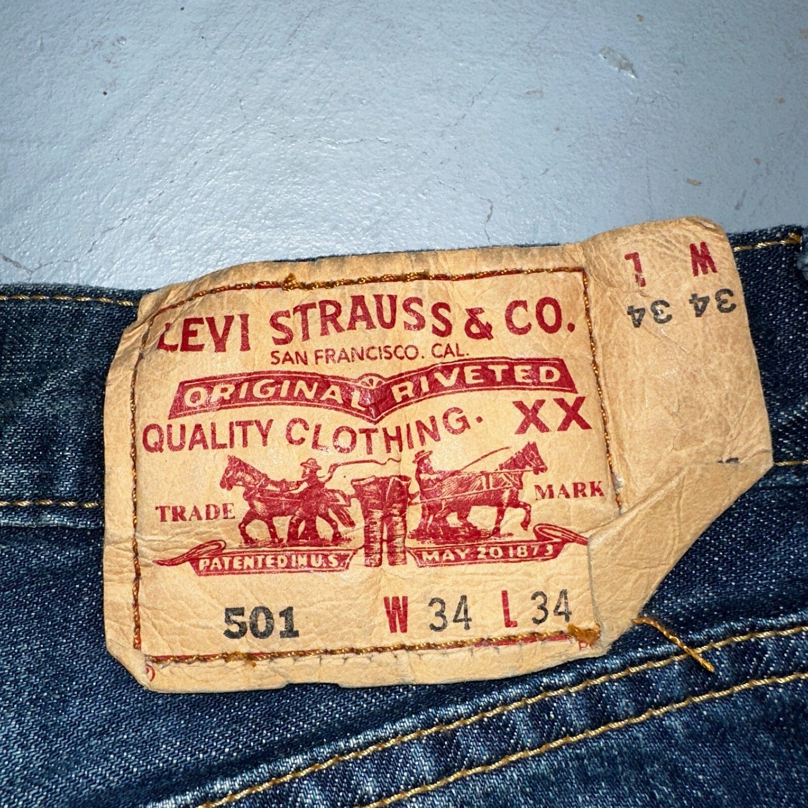 Levis 501 Vintage 90s XX Straight Leg Jeans Y2K Med Wash 34x34 Act 33x34