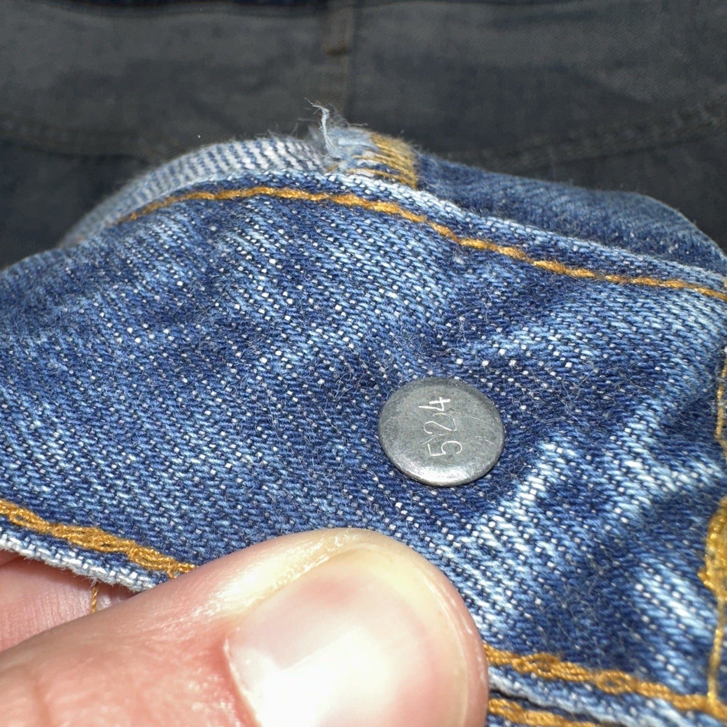 Levis 501 Vintage 80s Redline Selvedge USA XX Jeans Med Wash 40x36 Act 36x32