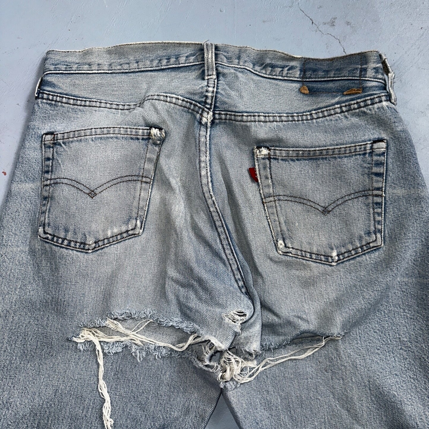 Levis 501 Vintage 80s Redline Selvedge USA XX Jeans Light Wash 34x40 Act 32x36