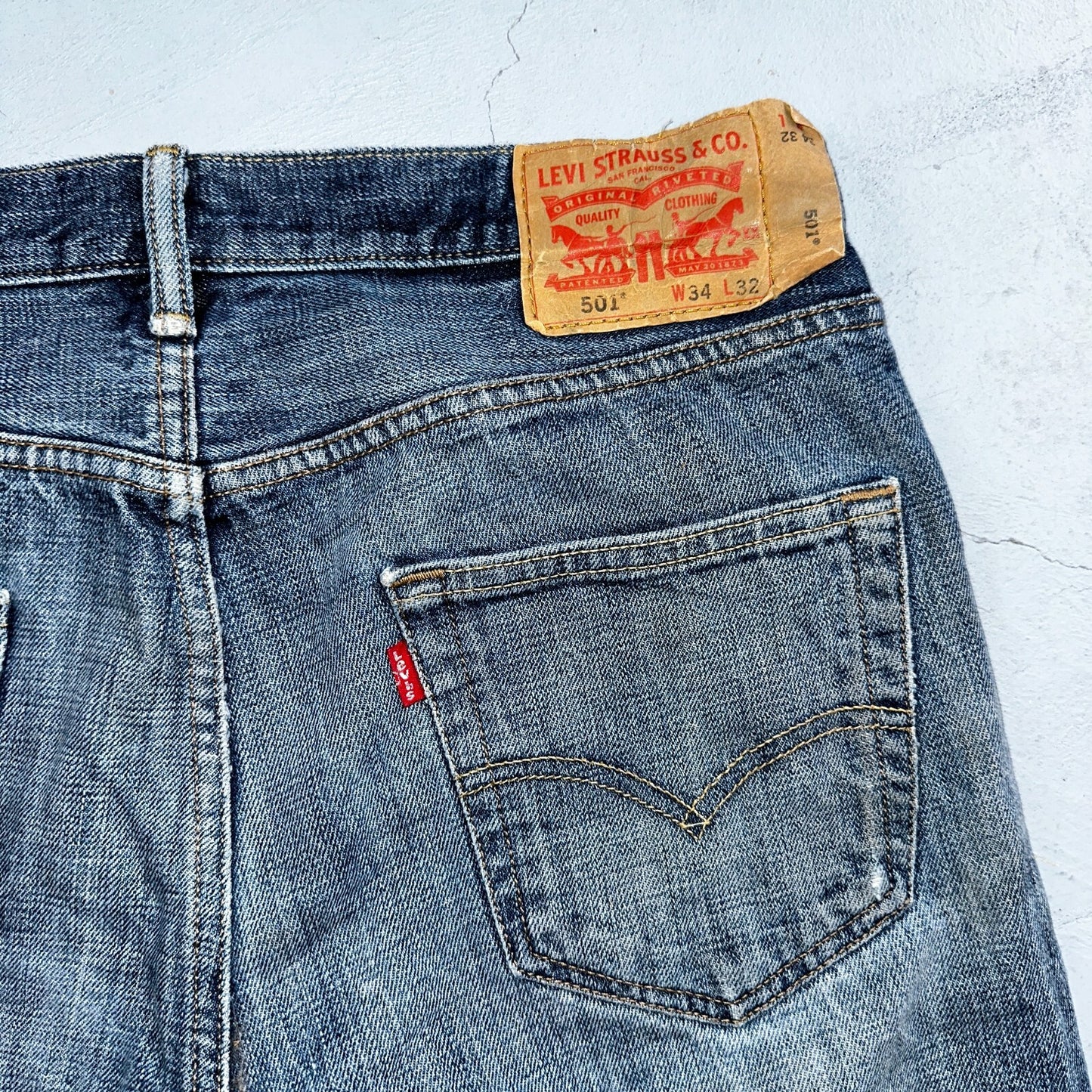 Levis 501 Y2K XX Straight Leg Jeans Blue VTG Med Wash 34x32 Act 33x30