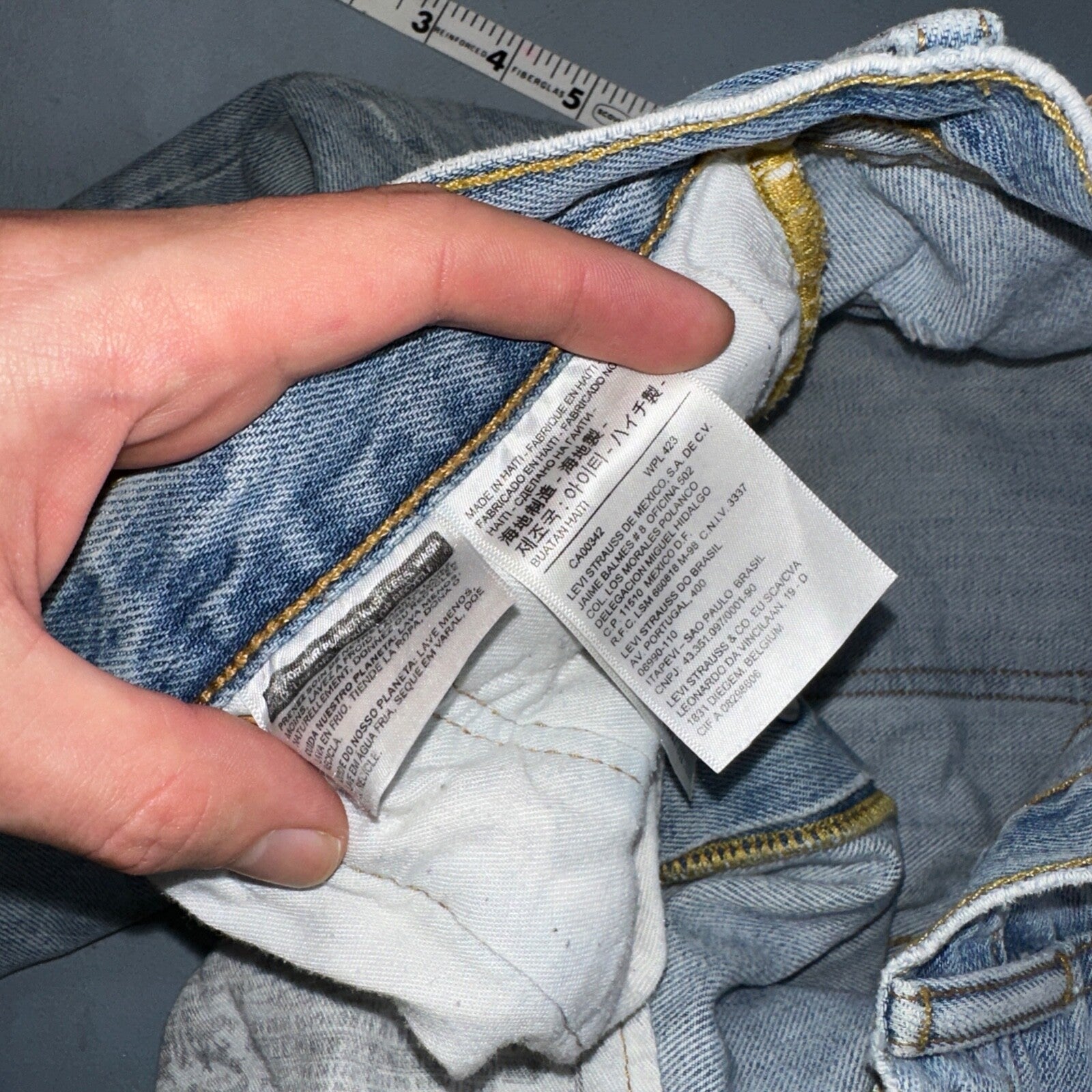 Levis 501 Vintage Y2K XX Straight Leg Jeans 36x30 Light Wash 2000s Act 35x29