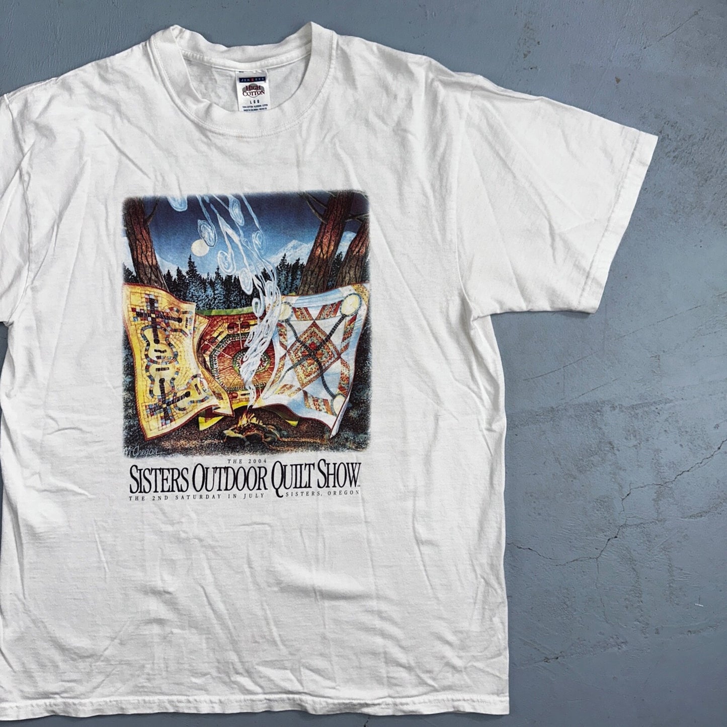 Sisters Outdoor Quilt Show VTG T Shirt Sewing Art Oregon Y2K 2004 Artsy Ladies