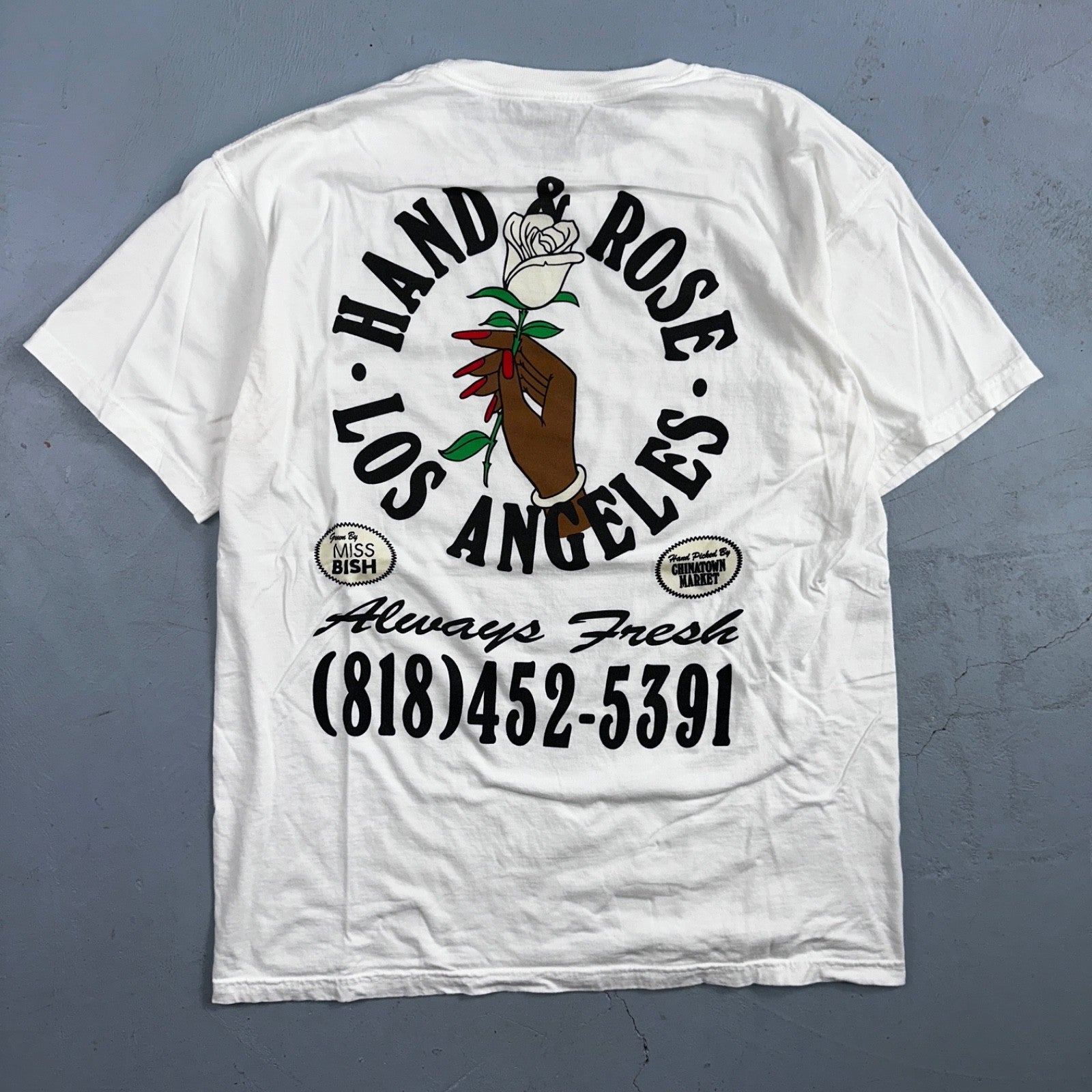 Chinatown Market VTG Style T Shirt Los Angeles Always Fresh Roses Hand Large USA