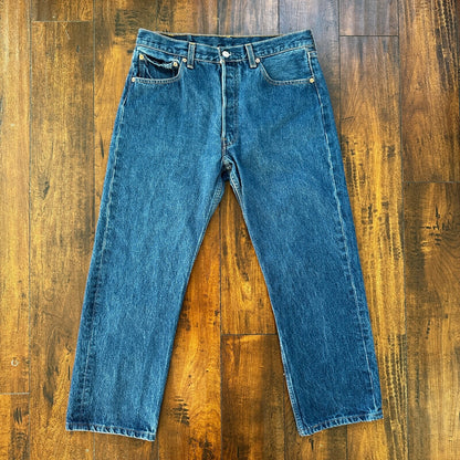 VTG Levis 501 XX Button Fly 90s USA Jeans Denim Straight Capri 34x30 Act 31x26