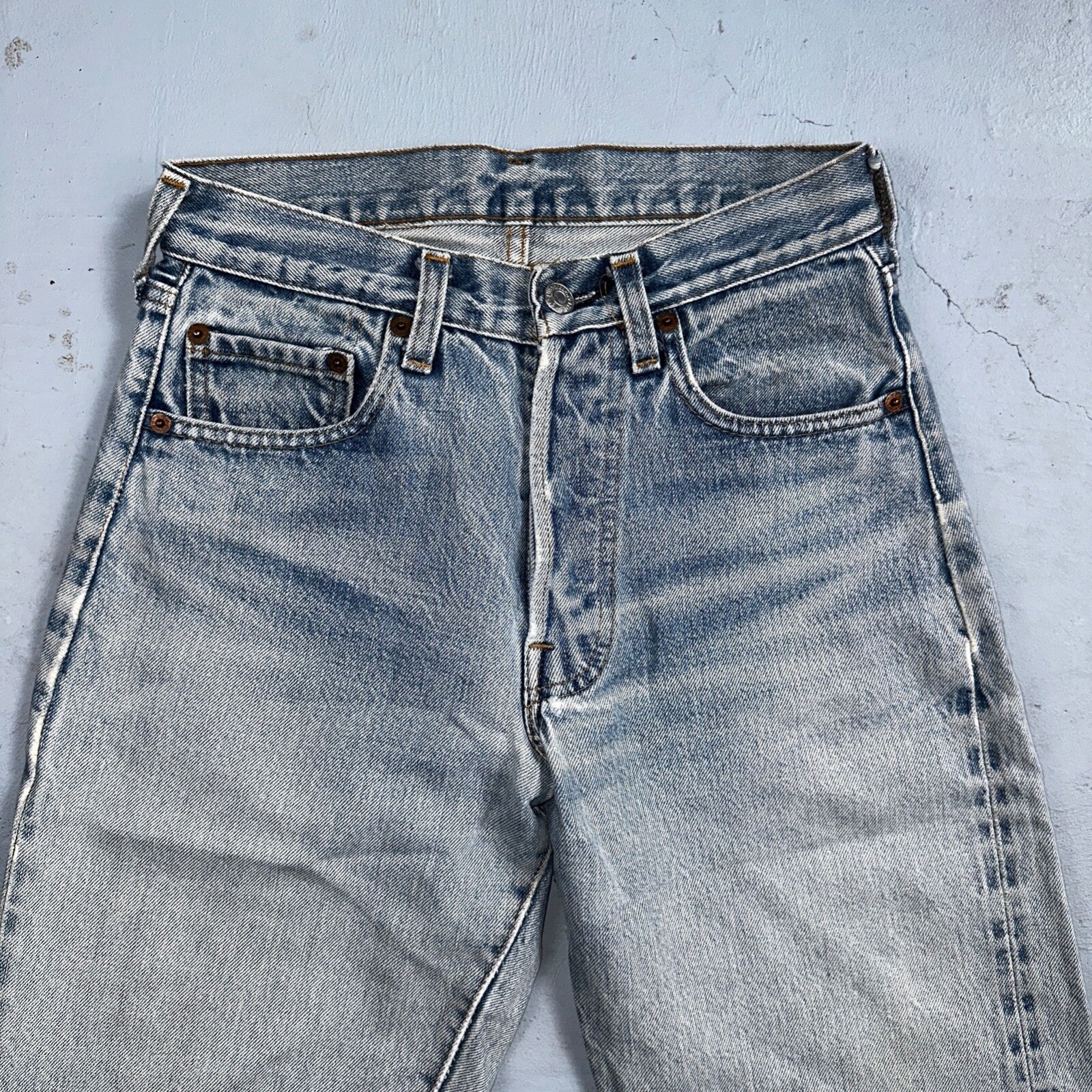 Levis 501 Vintage 80s Redline Selvedge USA XX Jeans Light Wash 28x36 Act 26x31