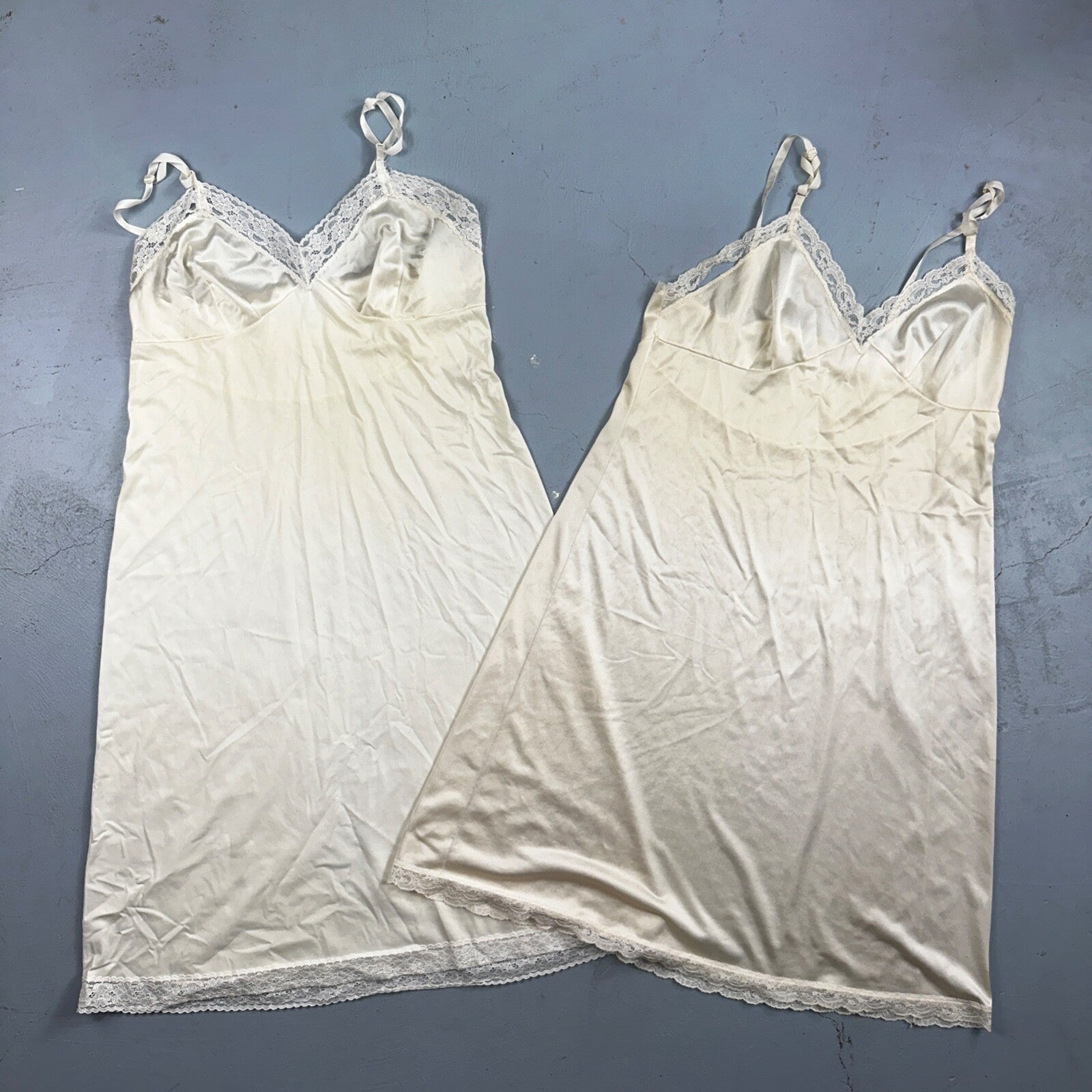 VTG Vanity Fair Lingerie Slip Dress Sleepwear Full Sweep Nightgown Lace Lot 2