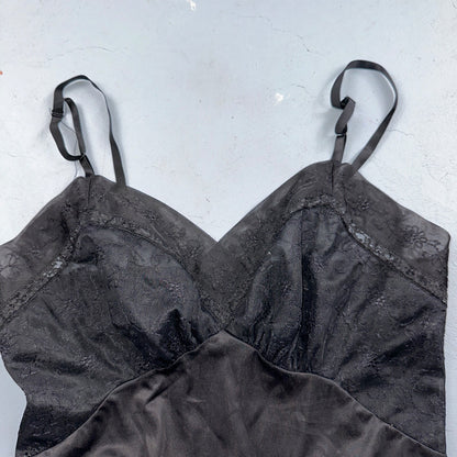 VTG Vanity Fair 1970s Lingerie Slip Dress Sleepwear Full Sweep Nightgown Lace