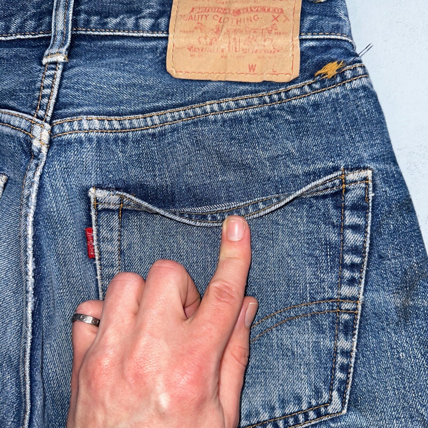 Levis 501 Big E Vintage 60s Redline Selvedge USA XX 1960s Jeans Skinny Act 26x23