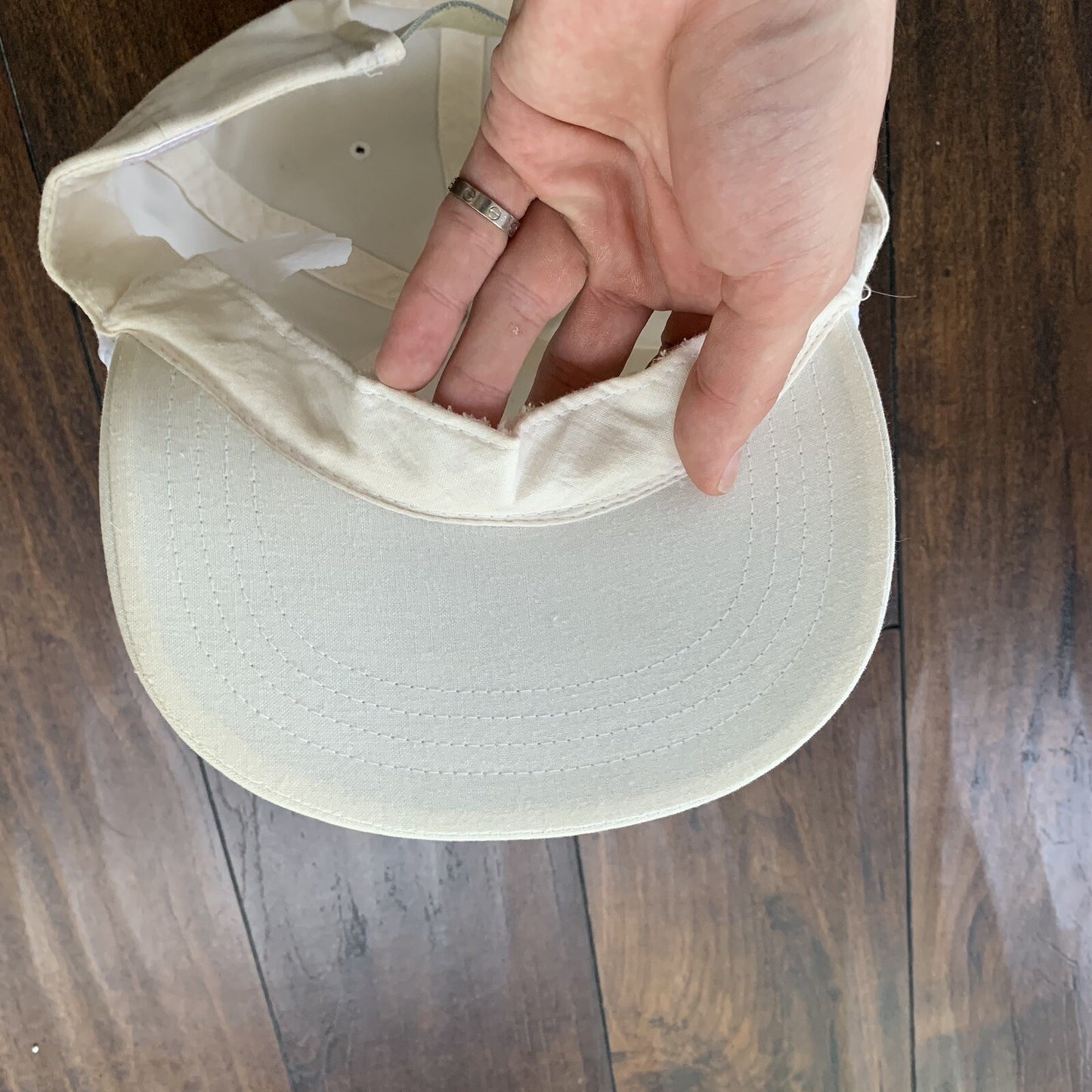 Basic 80s White Vintage Hat Cap Snapback Essential Clean Simple Cool Rap 90s