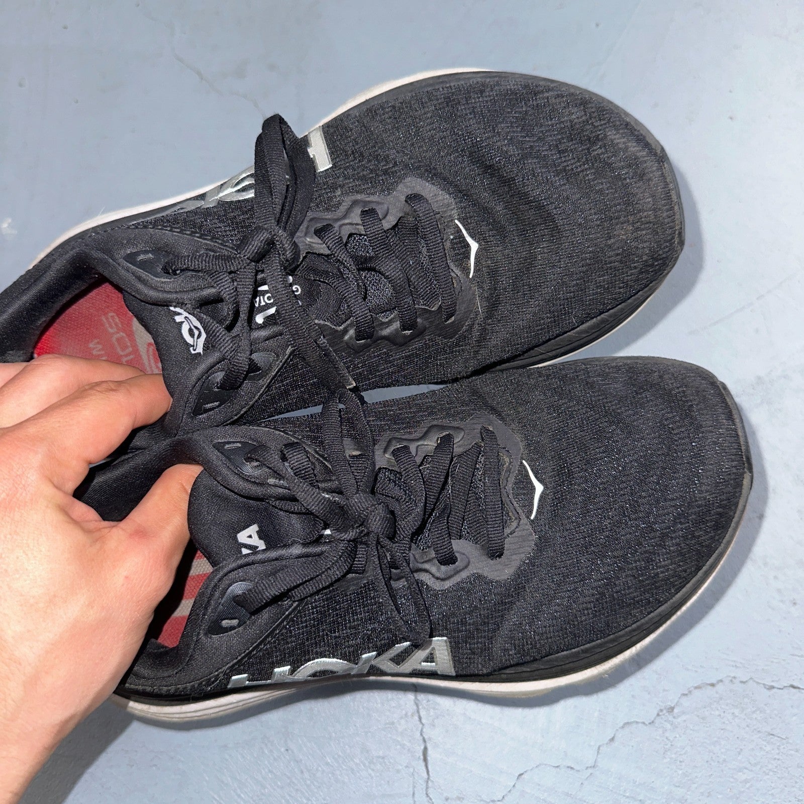 Hoka One One Womens Gaviota 5 1134235 BWHT Black Running Shoes Size 7 D