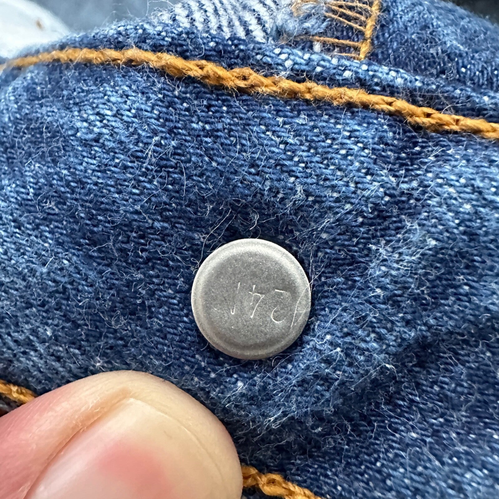 Vintage 90s Levis 501 34x32 USA Blue Denim Jeans Act 30x27 Thrashed Distressed