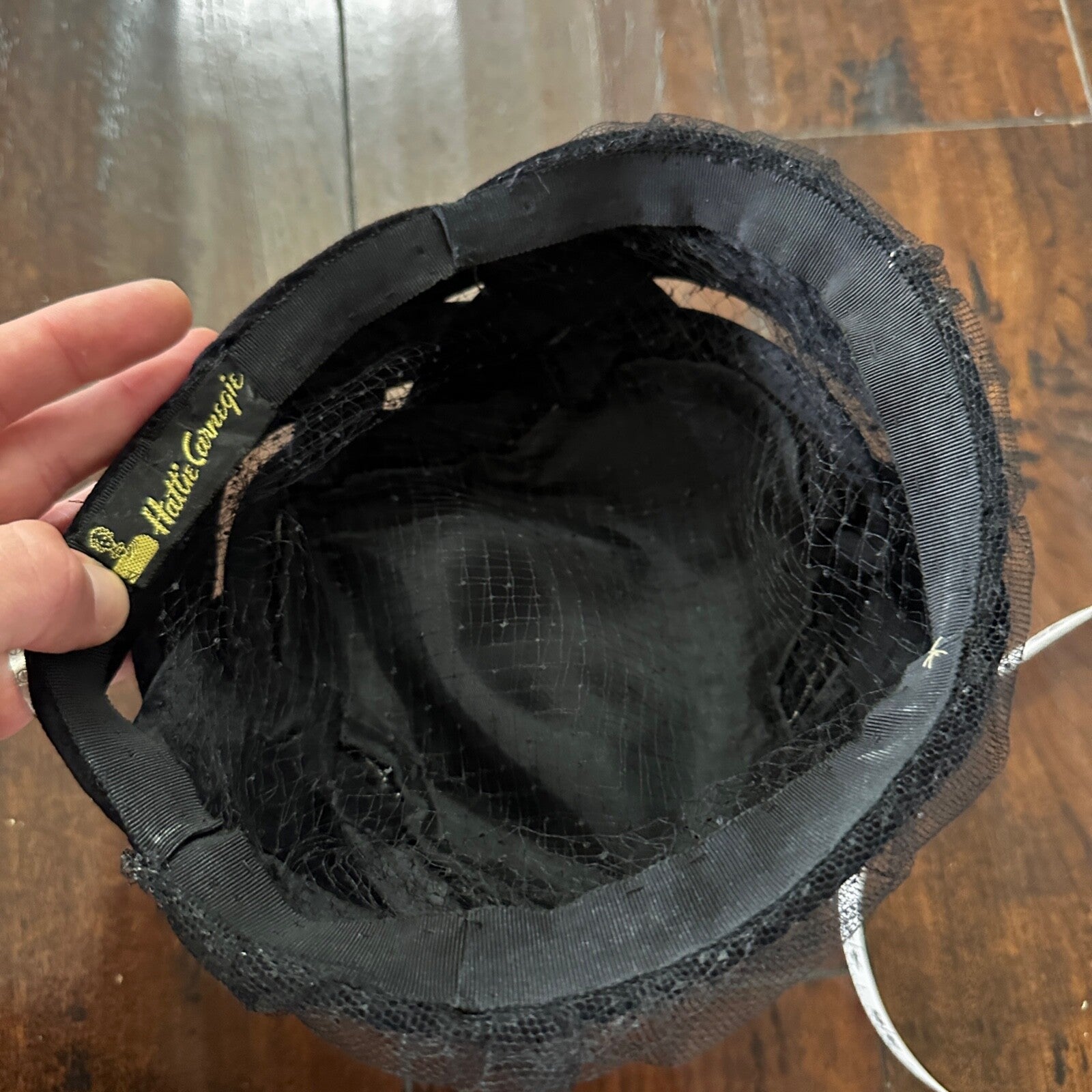 Vintage Hattie Carnegie Hat Black Silk Velvet Leaves 1930s 30s 40s 50s Small Cap