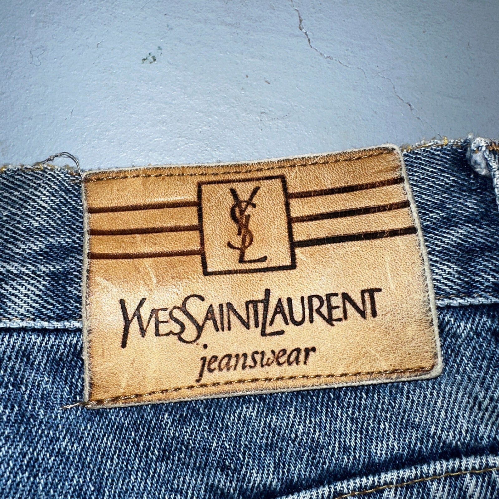 Vintage YSL Yves Saint Laurent Blue Denim Jeans Size 26x31 90s Womens Straight