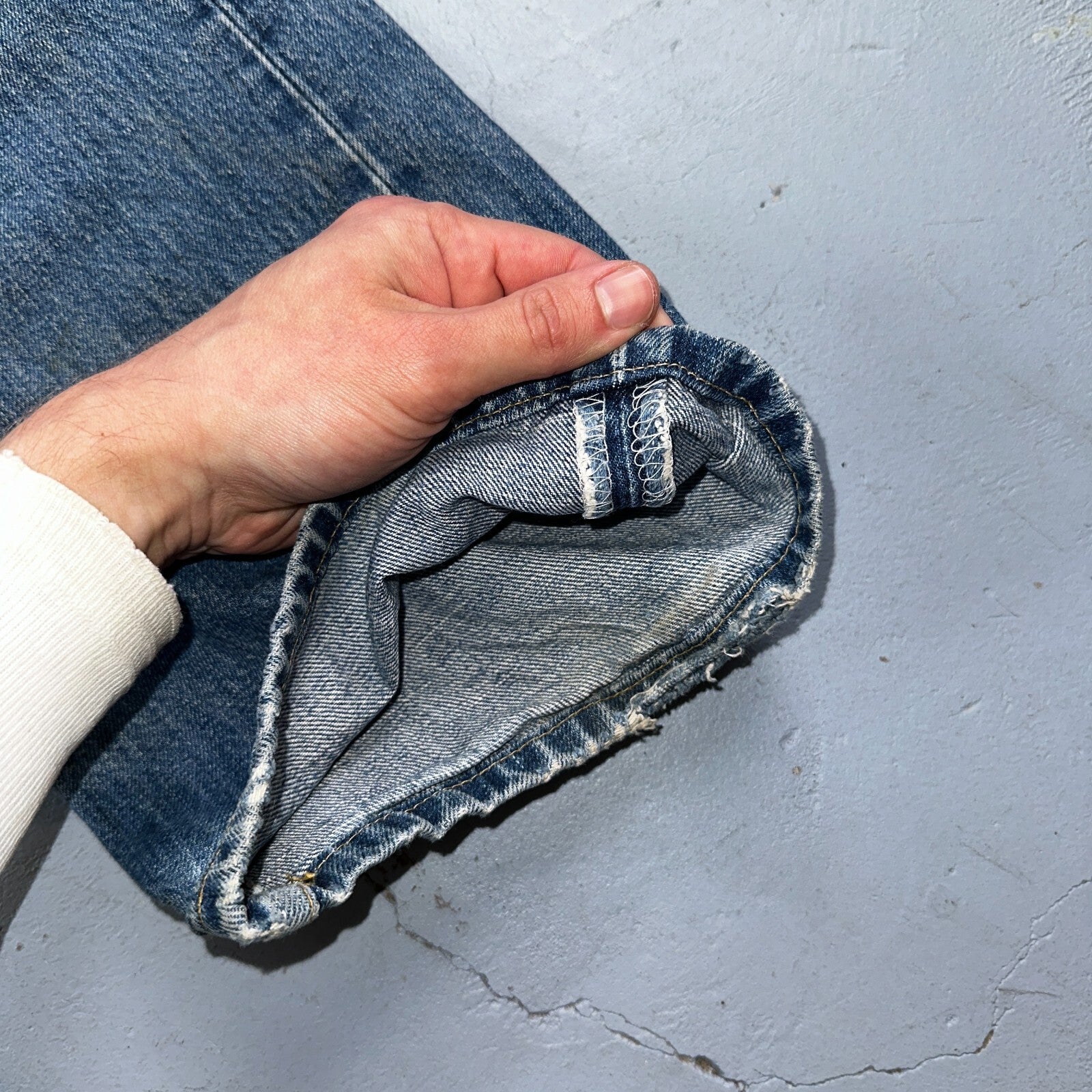 Levis 501 Vintage Y2K XX Straight Leg Jeans Blue Light Wash 34x34 Act 33x33