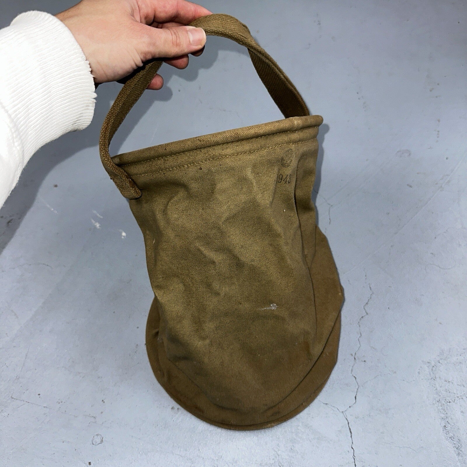 WWII US Army Cavalry Collapsable Folding Canvas Jeep Water Bucket 1943 40s Bag