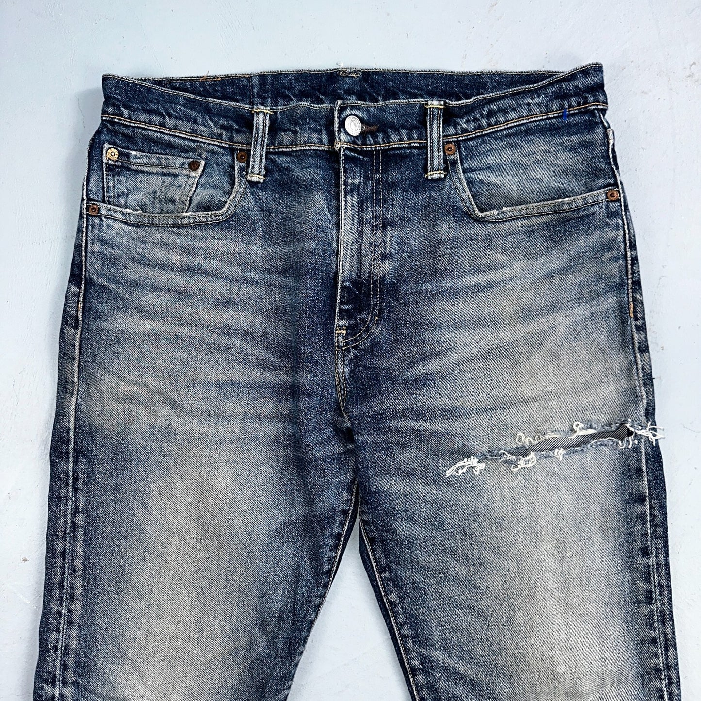 Levis 502 Y2K XX Slim Fit Jeans Blue Med Wash Whiskers 33x34 Vintage Style Worn