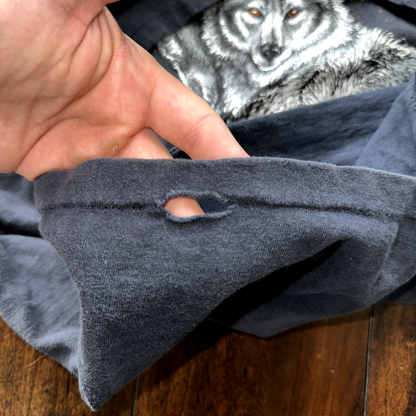 Faded Wolves Howling Vintage T Shirt Single Stitch 90s Thrashed Alaska Moon