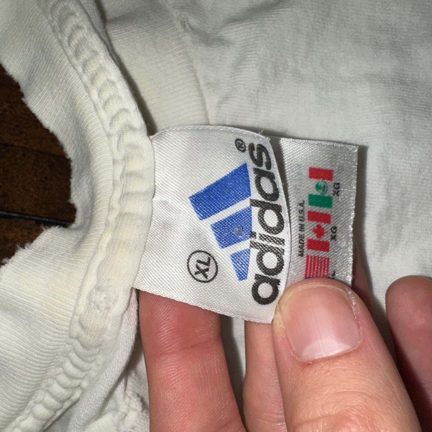 Adidas White Short Sleeve Vintage T Shirt Logo Thrashed 90s Y2K Cut Torn Rap