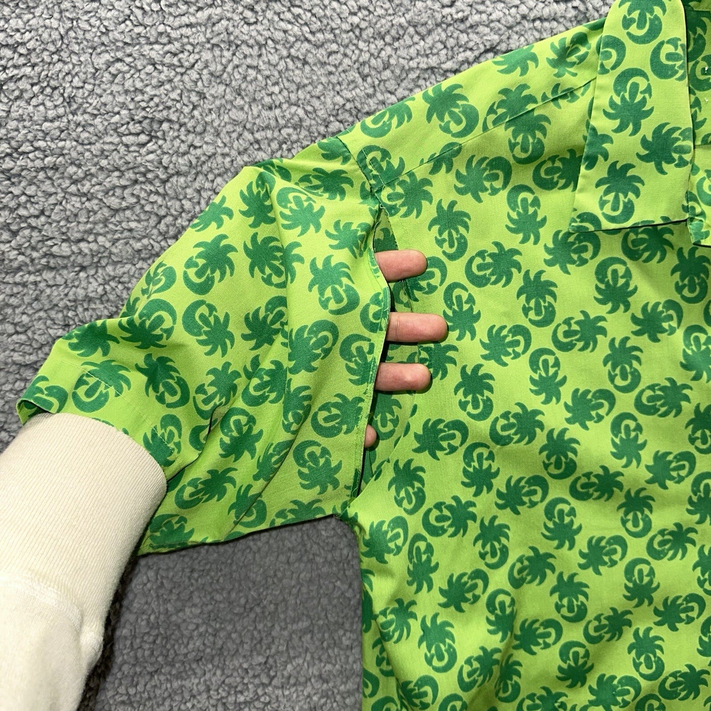 Vintage 50s Hawaiian Aloha Print Shirt Rockabilly Honolulu 60s Button Green