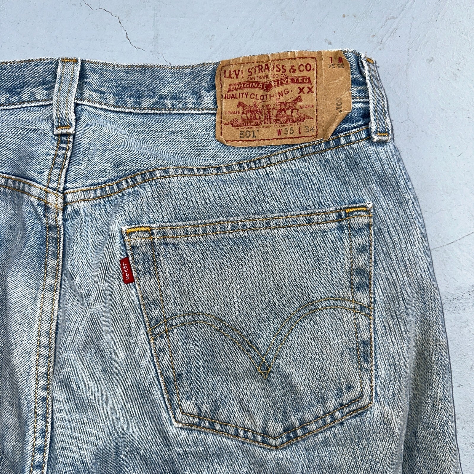 Levis 501 Vintage Y2K XX Straight Leg Jeans Blue Light Wash 35x34 Act 34x34