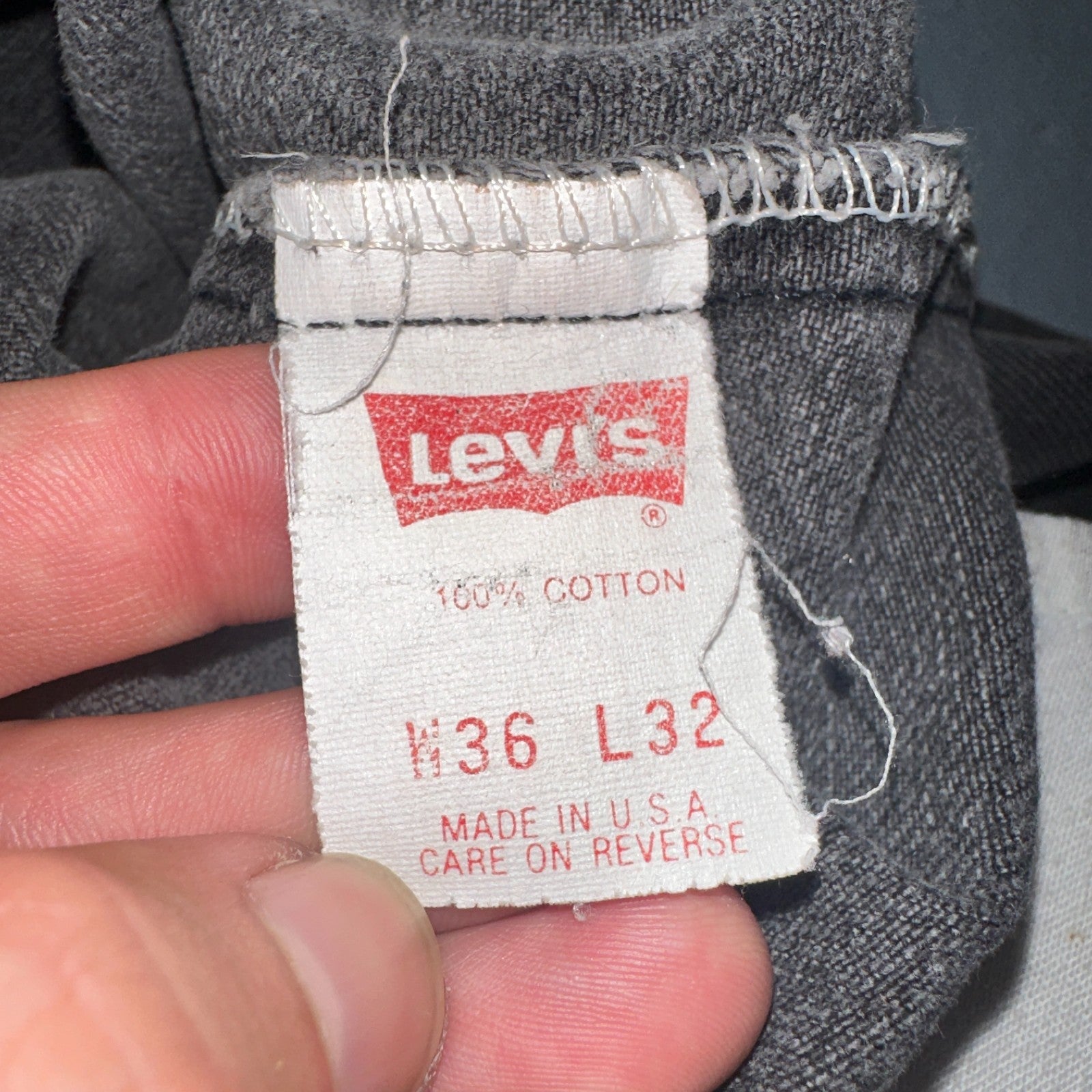 Levis 505 Vintage 90s USA Red Tab Jeans 36x32 Black Light Wash Act 34x27