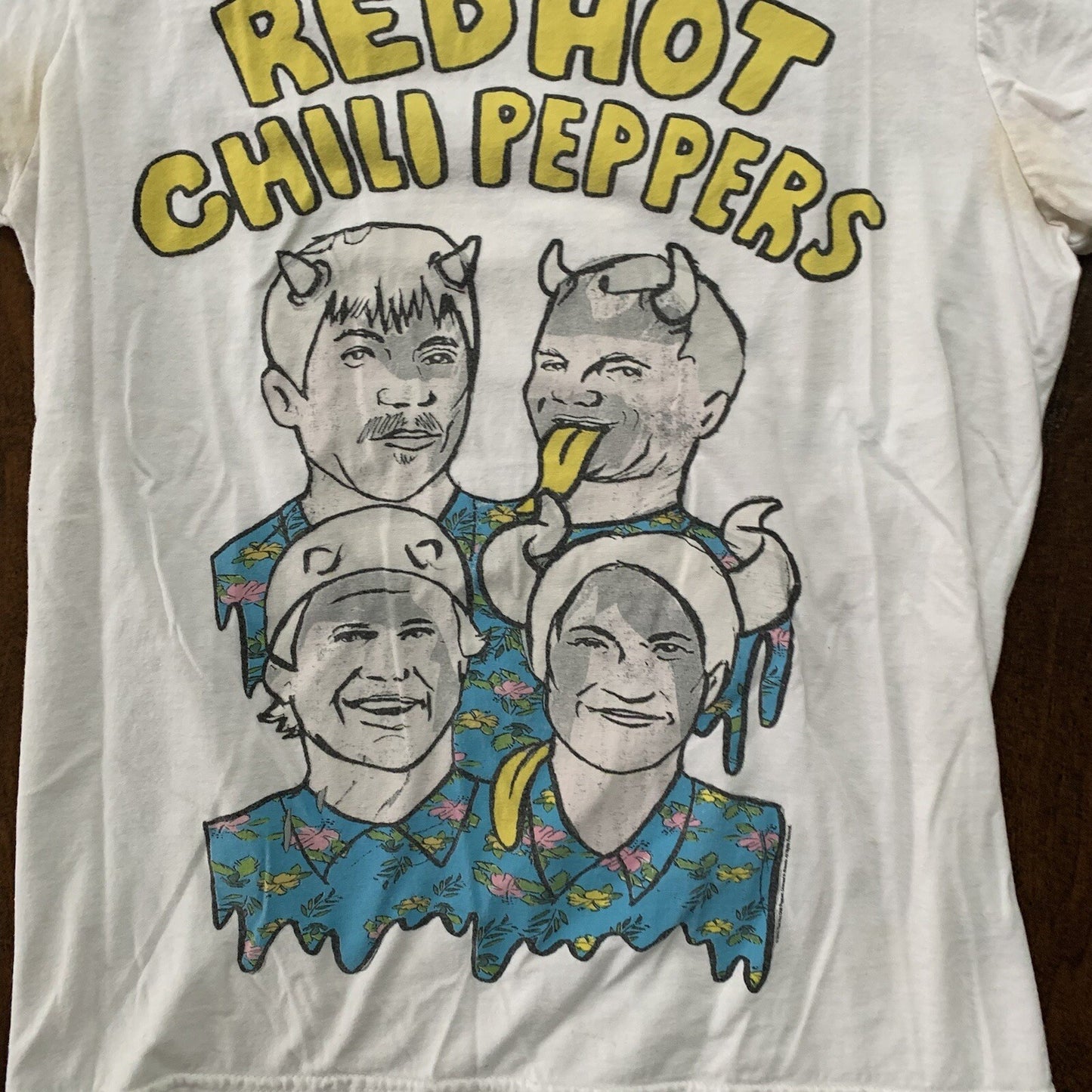 Red Hot Chili Peppers Vintage Style 2016 T Shirt Small Lollapalooza Rap Music