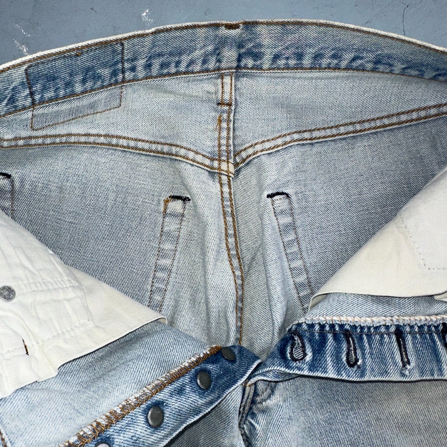 Levis 501 Vintage 80s Redline Selvedge USA XX Jeans Light Wash 1980s Act 30x26