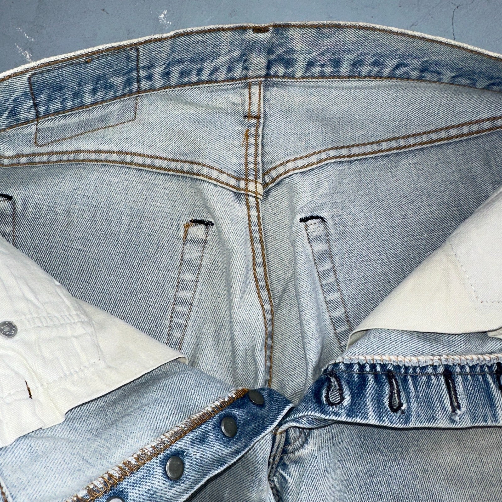 Levis 501 Vintage 80s Redline Selvedge USA XX Jeans Light Wash 1980s Act 30x26