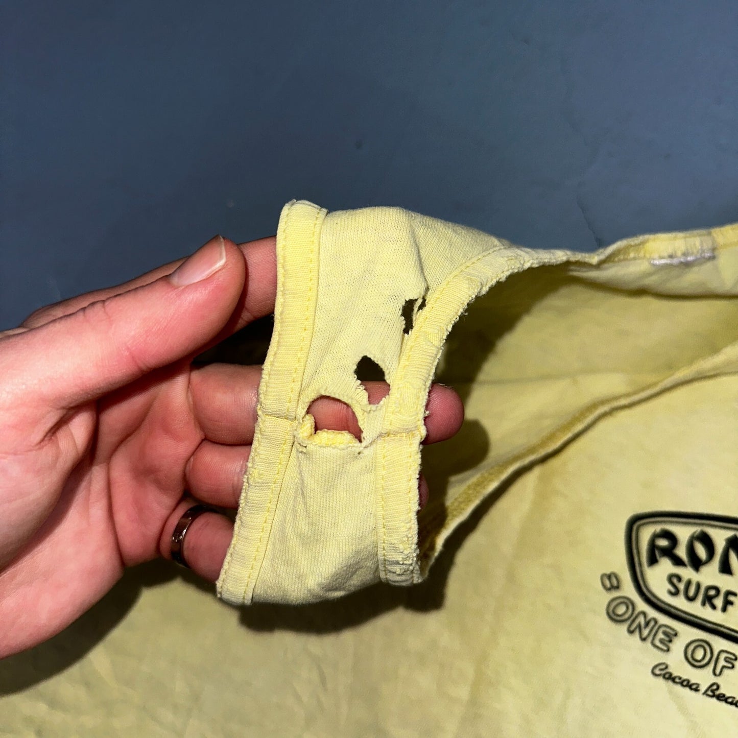 VTG 90s Ron Jons Surf Shop Tank Shirt Yellow Shark Ski Doo Cartoon USA Hot Girl