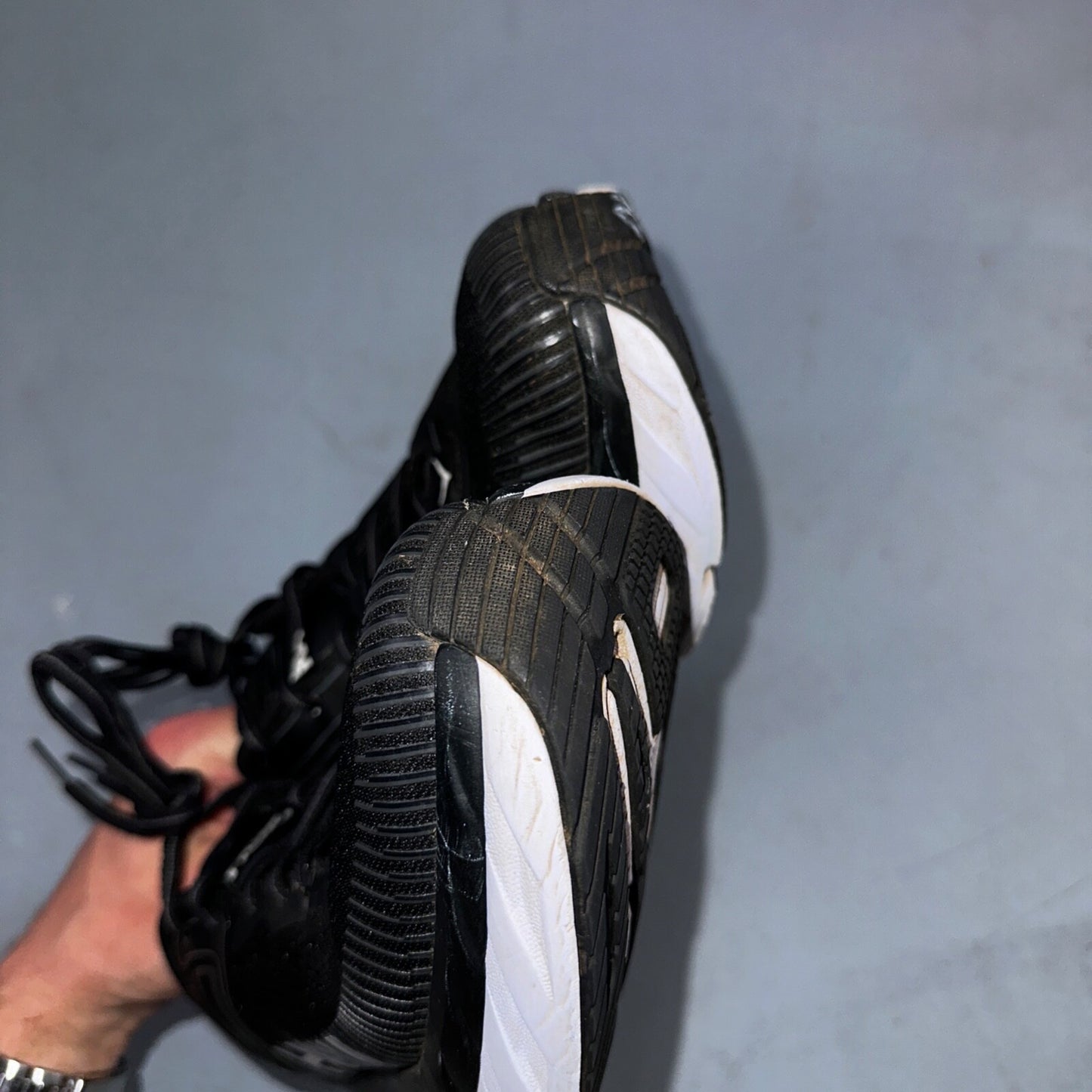 Hoka One One Womens Bondi 7 1110519 BWHT Black Running Shoes Sneakers Size 8