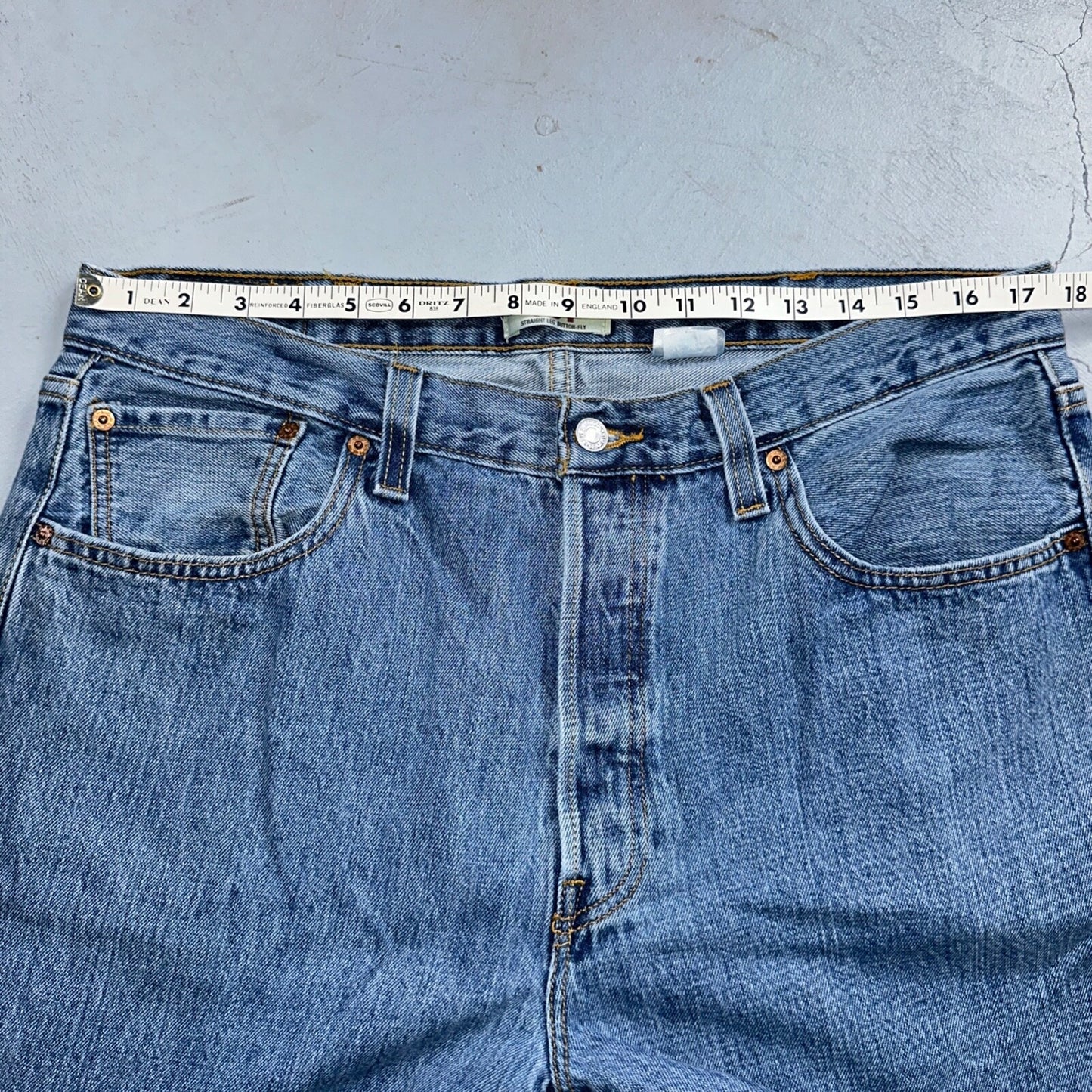 Levis 501 Vintage Y2K XX Straight Leg Jeans 38x32 Med Wash 2000s Act 35x30