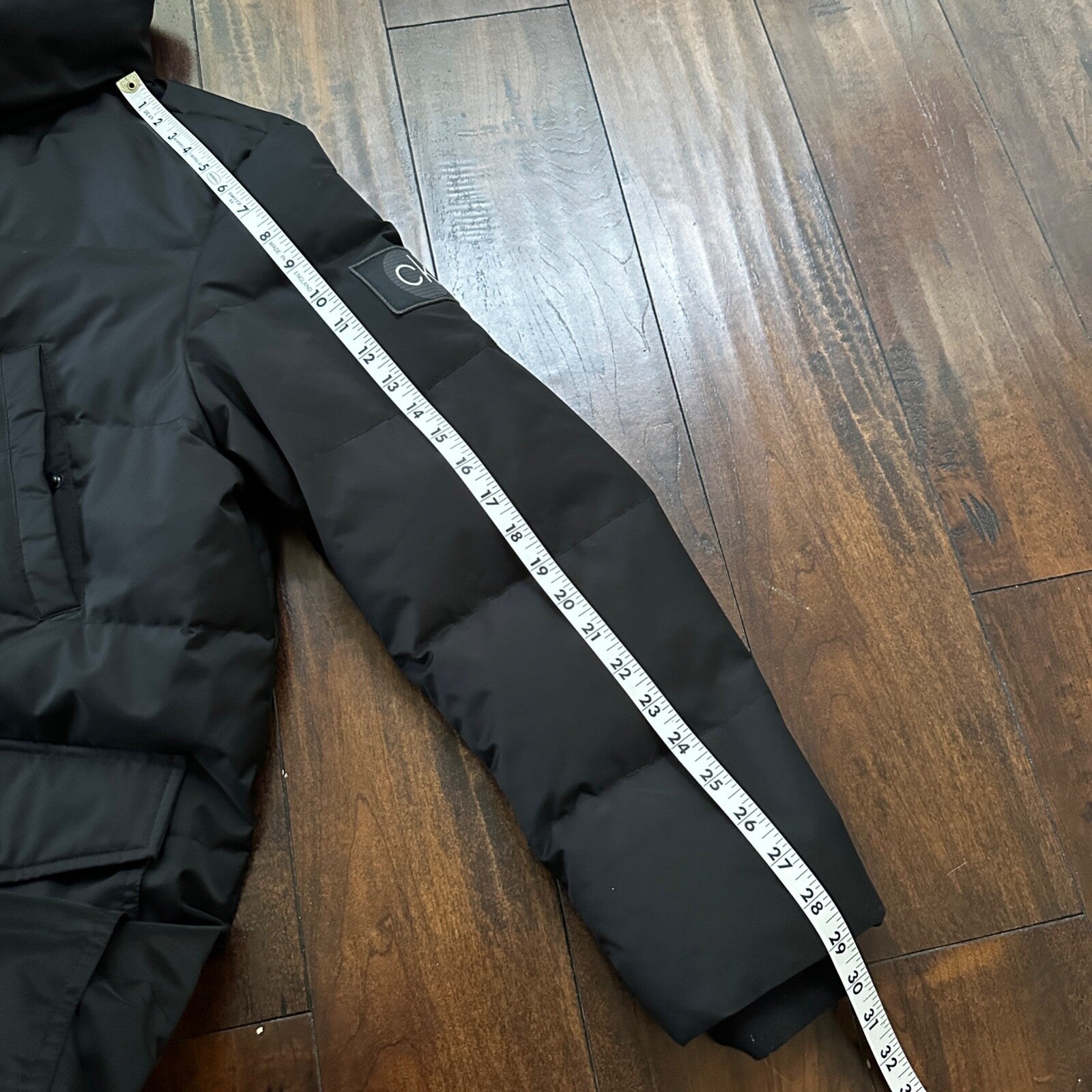 Calvin Klein Mens Down Puffer Jacket Black Large Ski Winter Warm Black Sleek