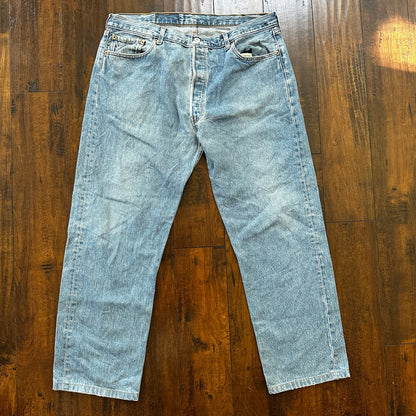 Levis 501 Vintage 90s Straight Leg XX Belgium Jeans 40x36 Light Wash Act 36x30