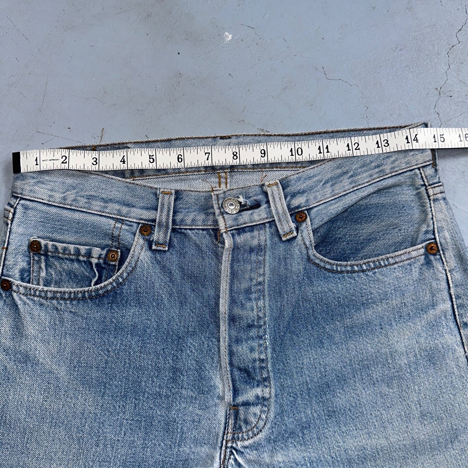 Levis 501 Vintage 80s Redline Selvedge USA XX Jeans Light Wash 30x36 Act 29x25