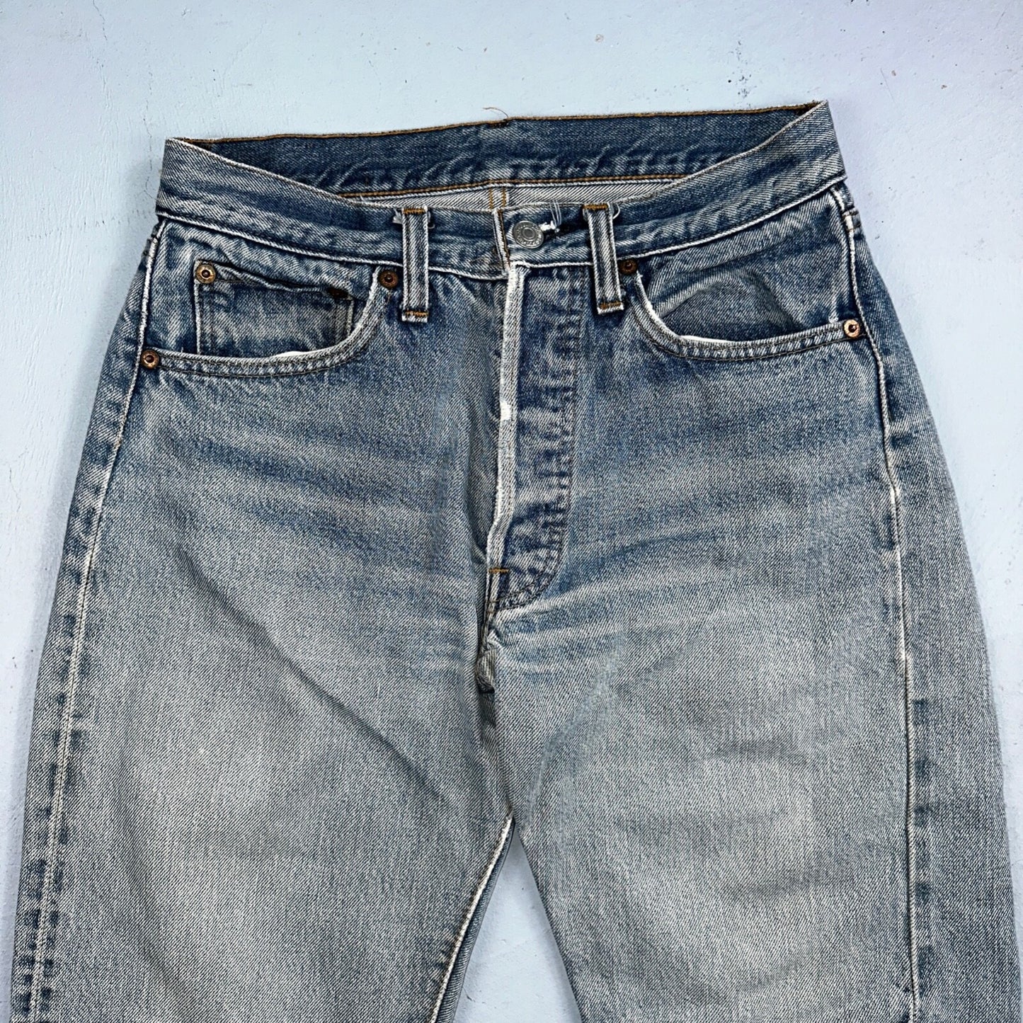 Levis 501 Vintage 80s Redline Selvedge USA XX Jeans Light Wash 30x36 Act 27x31