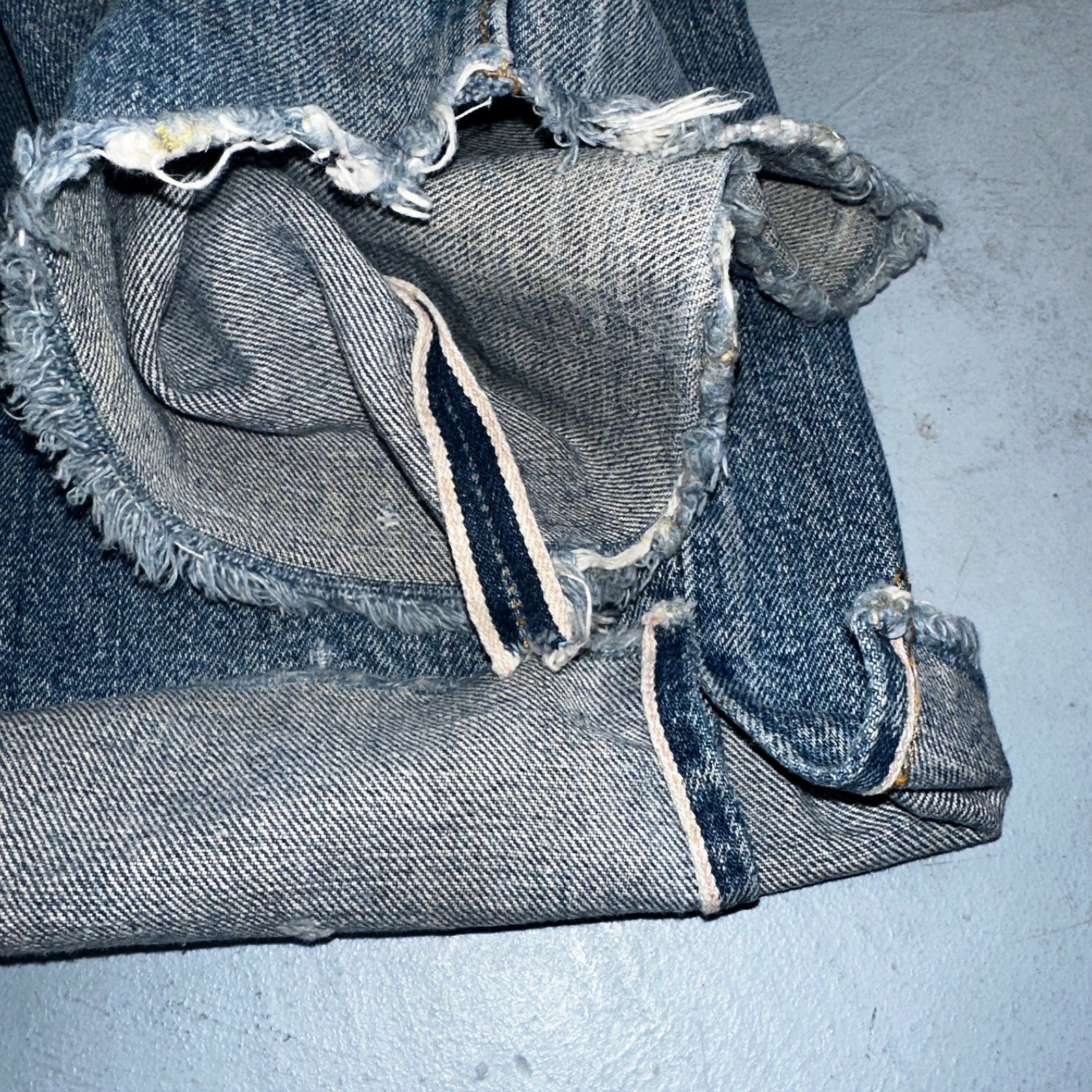 Levis 501 Vintage 70s SS Redline Selvedge USA XX Jeans Med Wash 48x30 Act 43x22