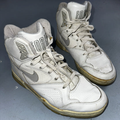 Nike Vintage 1990 Air Delta Force High Great Condition Men’s 8.5 Rare 90s White