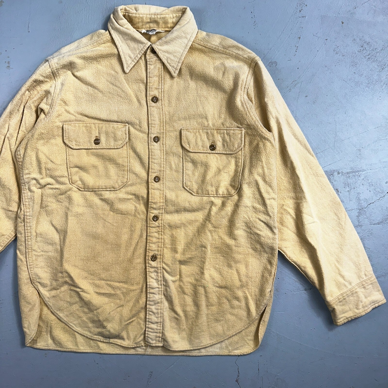 Vintage Woolrich Chamois Button Up Shirt Heavy Cotton Mens XL USA Yellow 70s